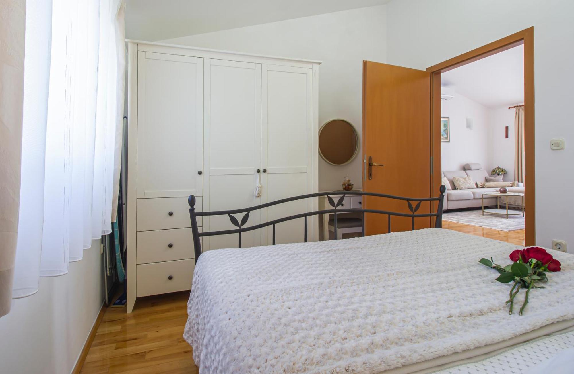 Apartment Anita With Amazing Sea View Makarska Luaran gambar